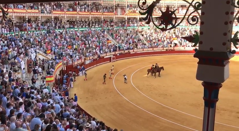 La Plaza del Puerto de Santa María, abarrotada.