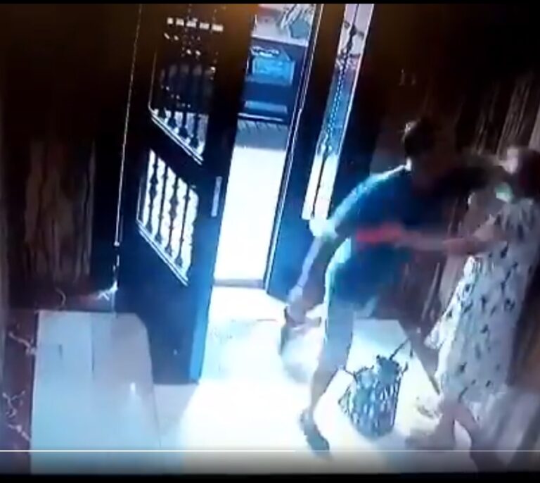 La Policía detiene al ladrón que agredió brutalmente a una anciana en Valencia