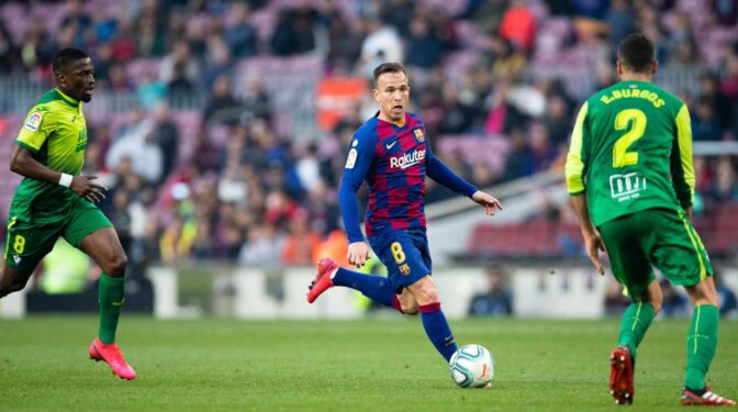 Arthur Melo estrella un Ferrari y da positivo por alcoholemia