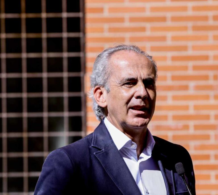 Ruiz Escudero desconfía de una vuelta a las aulas "100% presencial": "Tendría mis dudas"