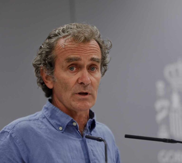 Simón, sobre la privatización de los rastreos en Madrid: "Prefiero los servicios públicos"