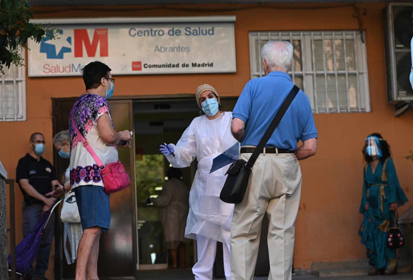 Médicos de Madrid convocan una "huelga completa" en los centros de salud el 28 de septiembre