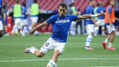 El jugador de la Real Sociedad Mikel Oyarzabal confirma que ha dado positivo en Covid-19