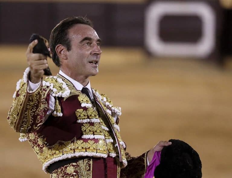 Ventura y Ponce triunfan en la "nueva normalidad" taurina de Osuna (Sevilla)