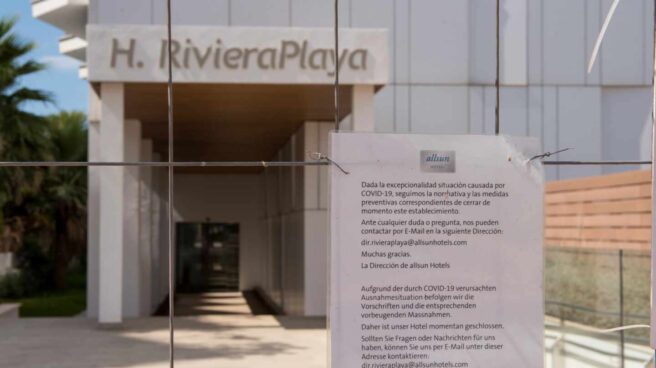 Un hotel cerrado en Playa de Palma, en Mallorca.