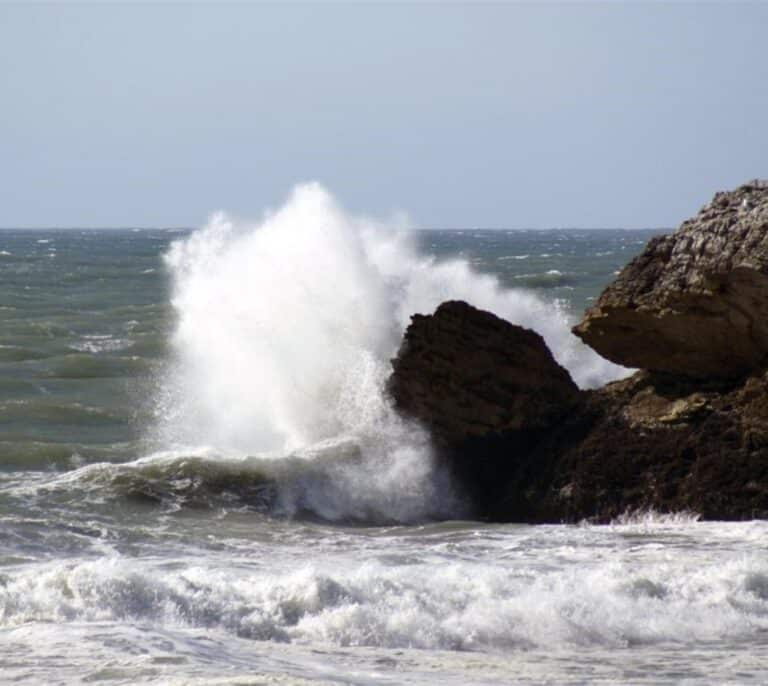 Efectos de la borrasca Ellen en España: fuerte oleaje, vientos de 90 km/h y lluvias