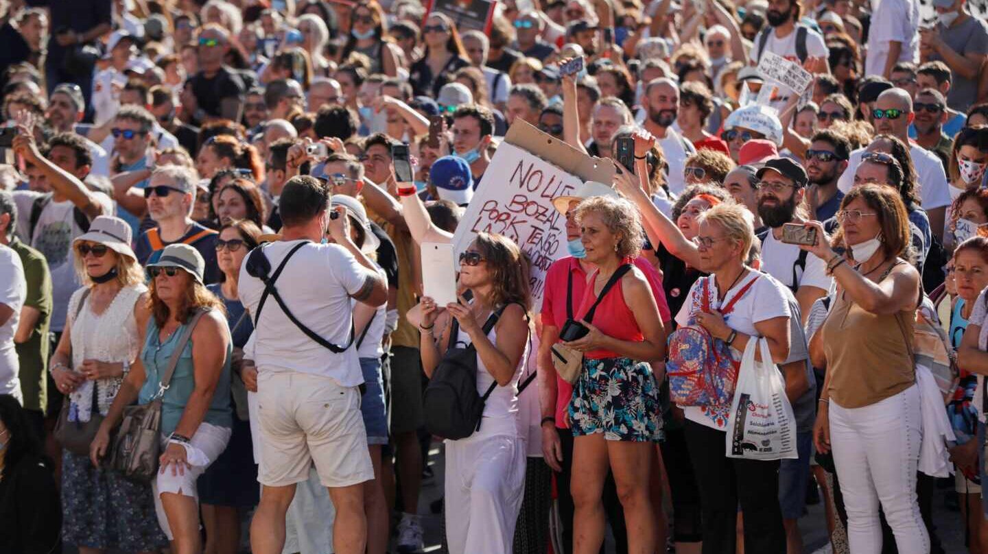 Guerra de los médicos al negacionismo