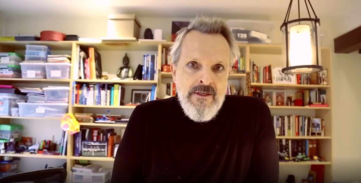 Miguel Bosé reaparece afónico: "El bicho existe, pero está perdiendo fuerza"