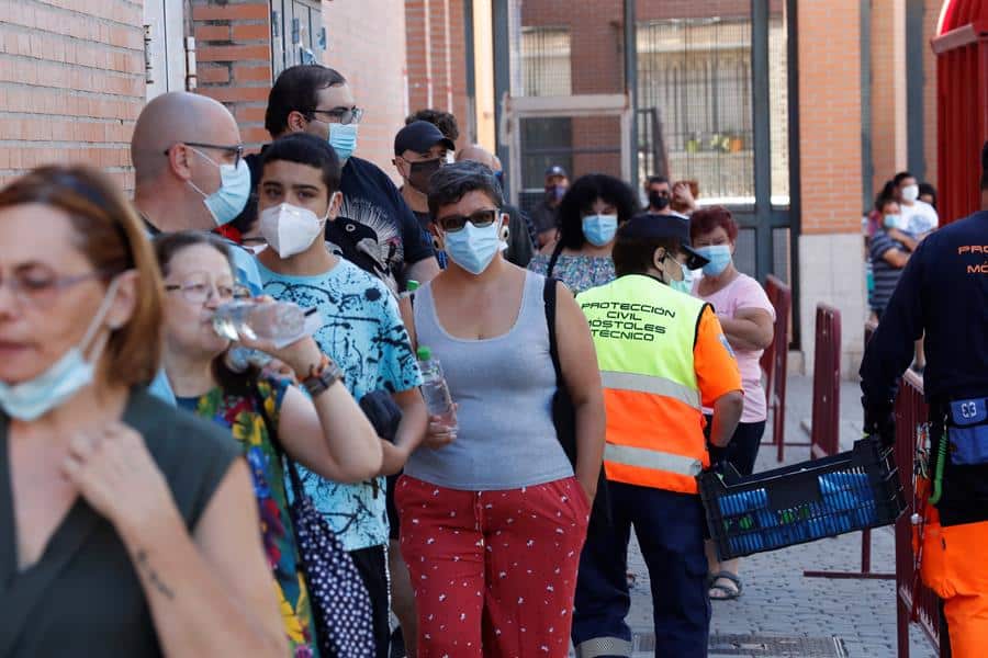 Cribado aleatorio de pruebas PCR realizado este sábado, en Móstoles.