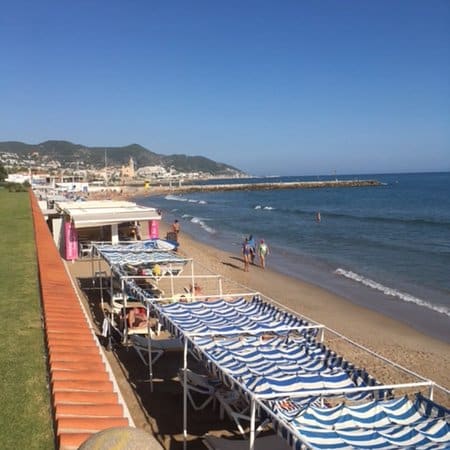 Muere un hombre ahogado en la playa de Sitges (Barcelona) y ya son 12 este verano