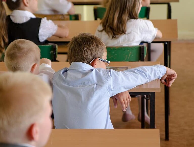 Las repercusiones de no acudir al colegio en seis meses: estrés y deterioro de patologías previas
