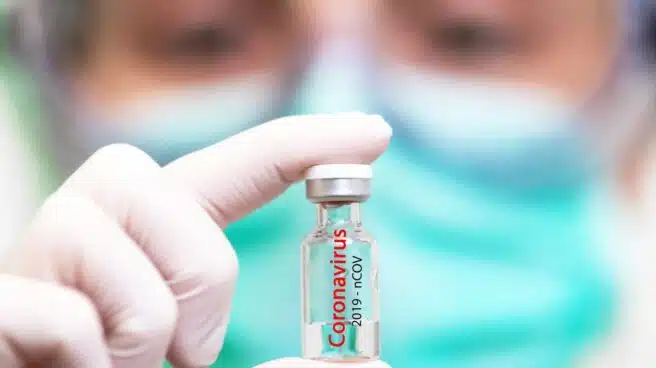 Rusia distribuye el primer lote de su vacuna contra el coronavirus