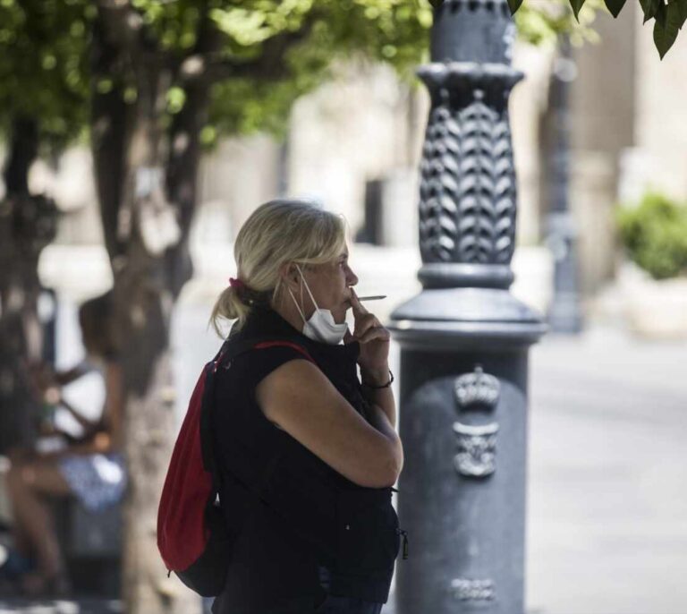 Exigen perímetros sin tabaco alrededor de los centros educativos
