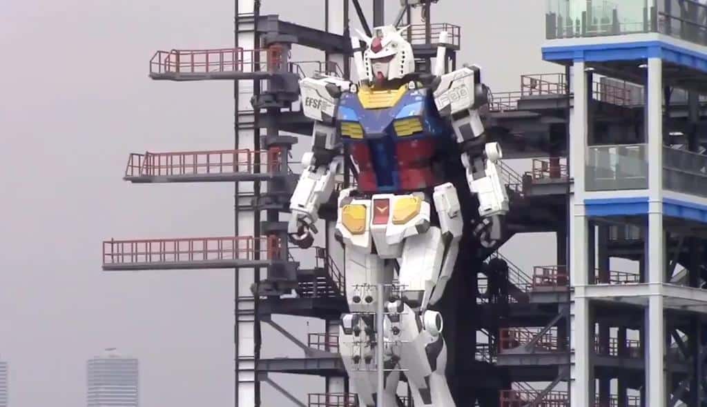 Un robot de 20 metros da sus primeros pasos en Tokio tras seis años de trabajo