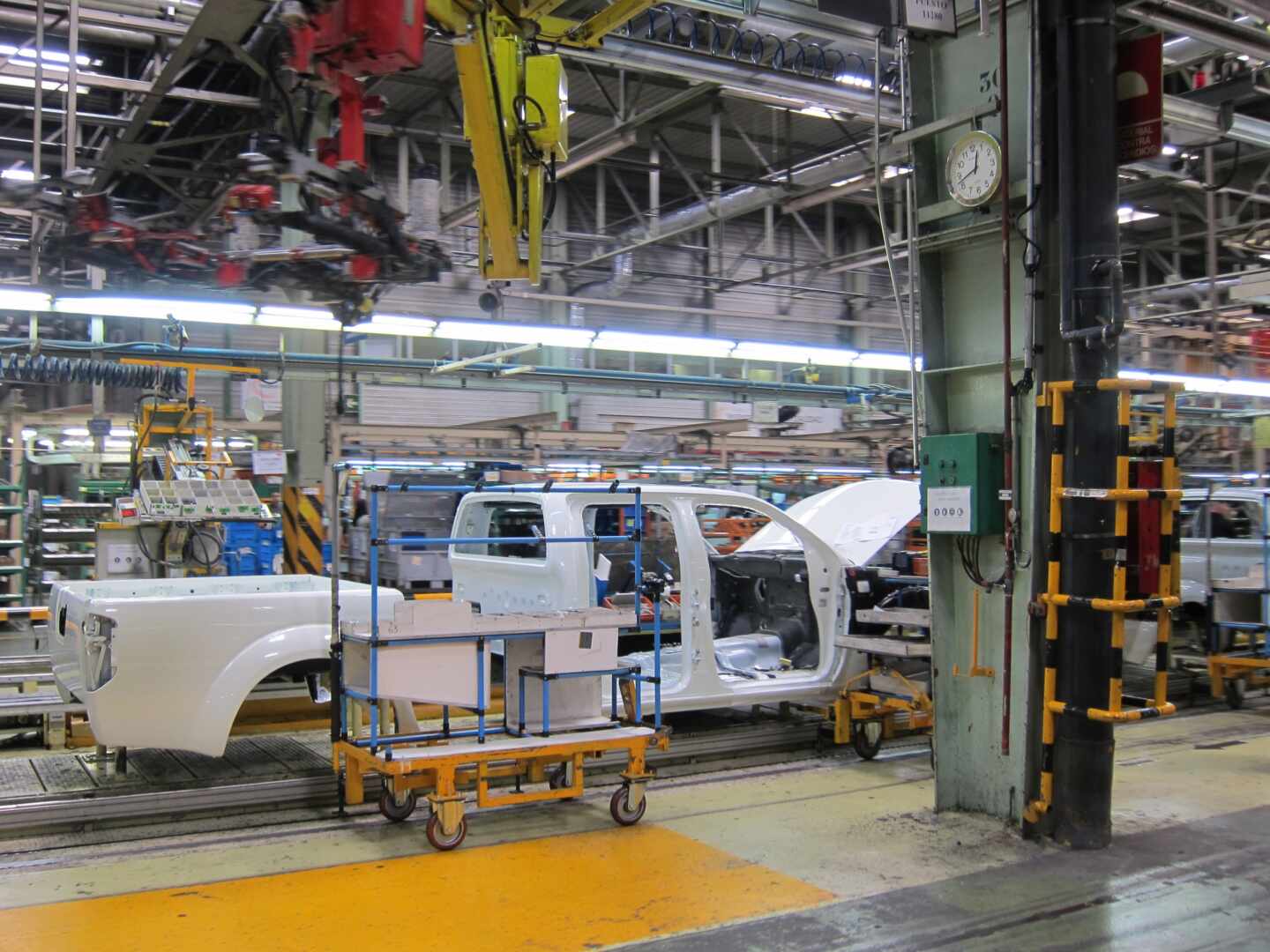 LG estudia instalar una fábrica de baterías en la planta de Nissan Barcelona