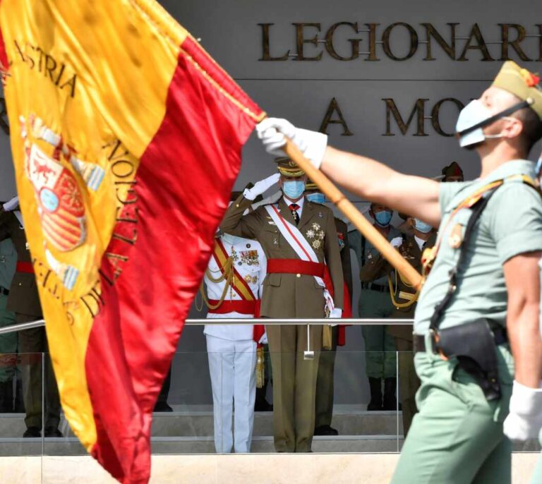 El Rey traslada su "admiración" a la Legión en los actos del centenario