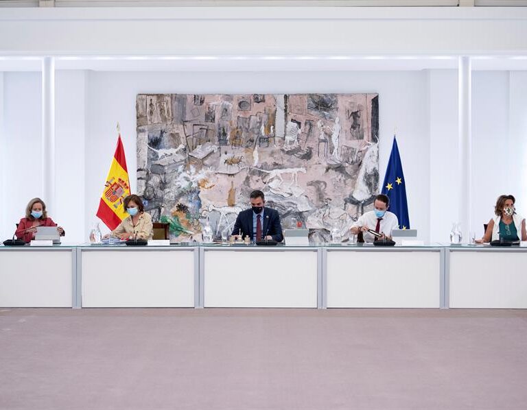 Los padres sólo tendrán derecho a una baja laboral si sus hijos dan positivo en la PCR