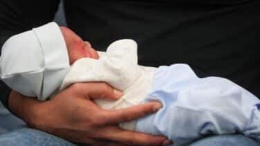 Los contagios de coronavirus entre bebés aumentan un 50% desde julio