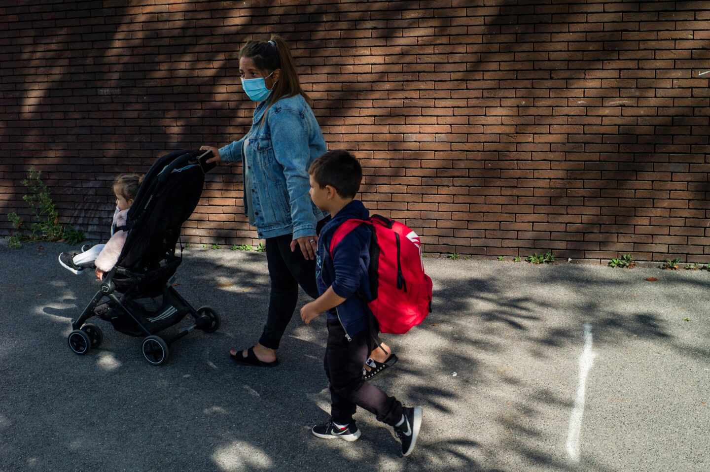 Francia cierra 22 colegios por coronavirus al cuarto día de empezar las clases