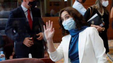 Ayuso anuncia una rebaja de medio punto en todos los tramos del IRPF en Madrid