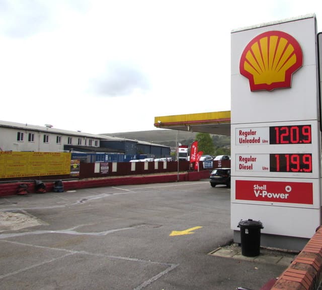 Shell despedirá entre 7.000 y 9.000 personas en los próximos dos años