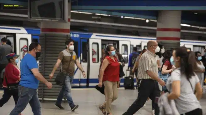 Agreden a dos trabajadores del Metro de Madrid por requerir la mascarilla