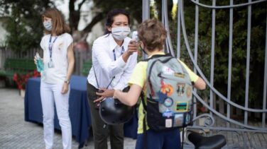 Guía para padres y niños sobre la vuelta al cole: burbujas, bajas laborales y PCR