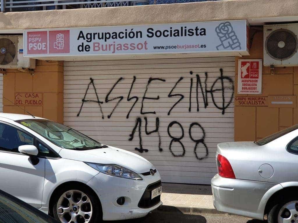 pintada-nazi-sede-psoe-burjassot