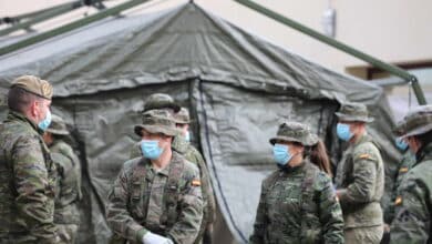 Madrid pide apoyo "urgente" del Ejército para hacer test y de policías para controlar las cuarentenas