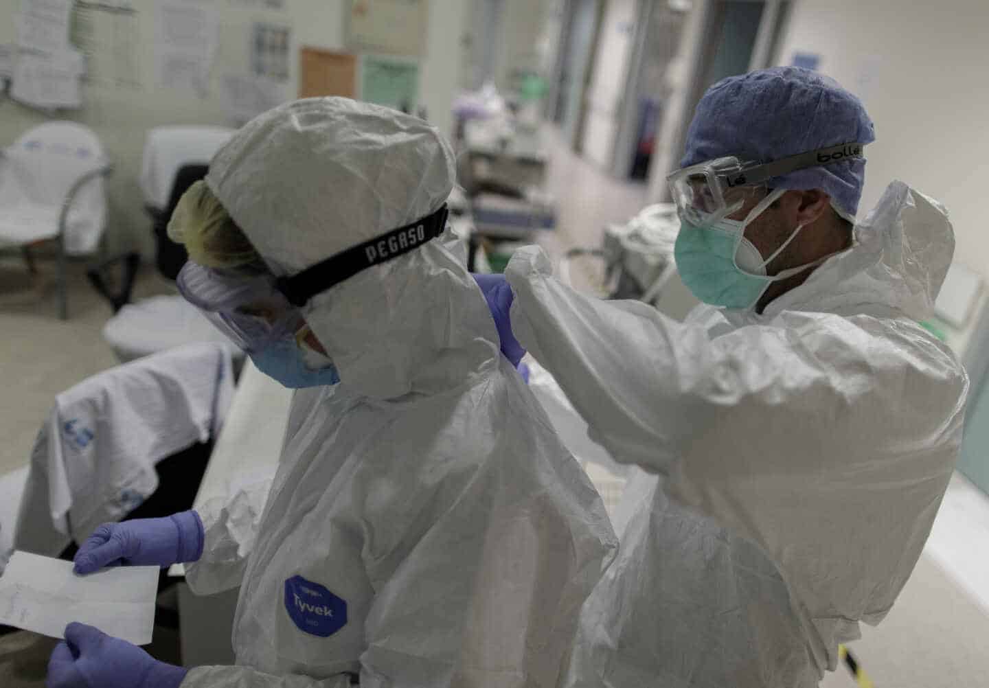 Euskadi, 'una isla' que sucumbe ante vecinos con la incidencia Covid más alta del país