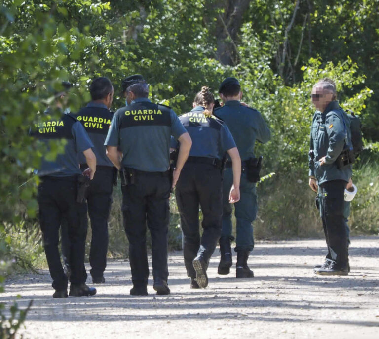 Entran en el cuartel de la Guardia Civil de Villafranca (Toledo) y roban varias pistolas y uniformes