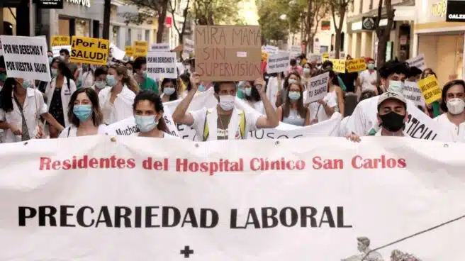 Una pediatra que 'huyó' de Madrid: "Me ofrecían 20.000 euros anuales o contratos de 15 días"