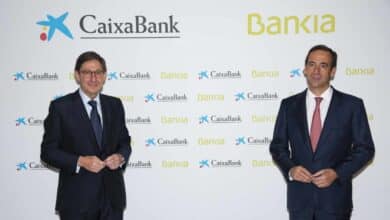 Los accionistas de Bankia y CaixaBank aprobarán la fusión el 1 y el 3 de diciembre