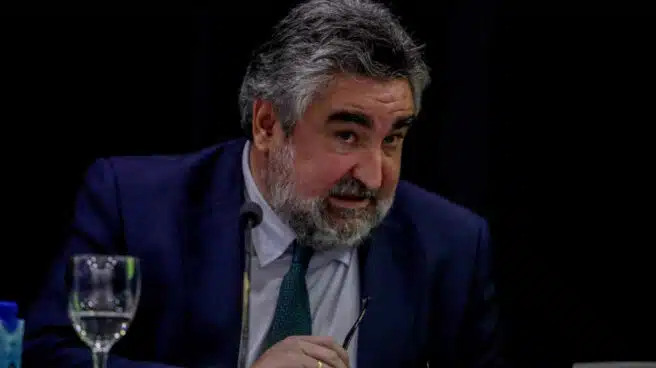El ministro de Cultura sobre las críticas del PSOE a Trapiello: "No me parece un revisionista. Es un magnífico escritor"