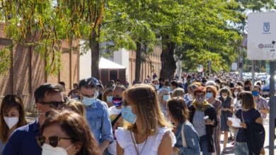 Más de 2.000 profesores de Madrid dan positivo en los test serológicos y tendrán que someterse a una PCR