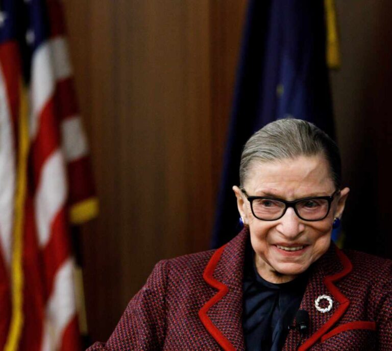 La muerte de la juez Ginsburg abre otra batalla entre republicanos y demócratas