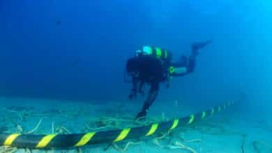 El proyecto español que detecta terremotos con los cables submarinos de la luz