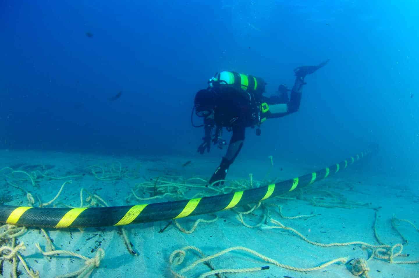 Cable submarino de Red Eléctrica de España.