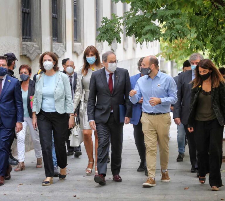 Torra se niega a convocar elecciones y acusa al Estado de paralizar la Generalitat en plena pandemia