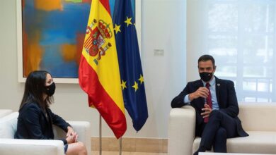 Arrimadas da el primer paso para asegurar la continuidad de Sánchez