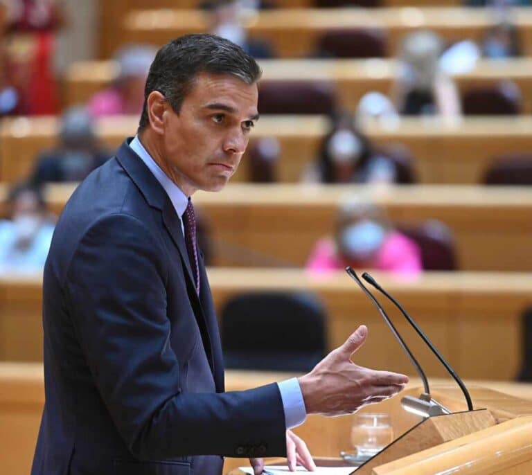 Sánchez lamenta la muerte en la cárcel del etarra González Sola