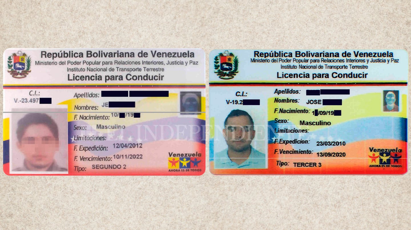 A la izquierda, licencia de conducir oficial de Venezuela y, a la derecha, copia falsificada.