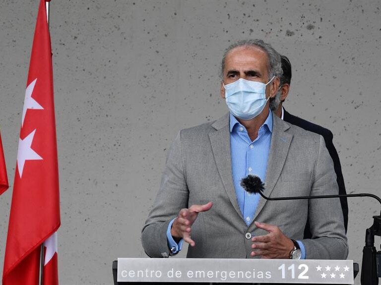 El consejero de Sanidad de Madrid niega discrepancias con Ayuso: "Totalmente falso"