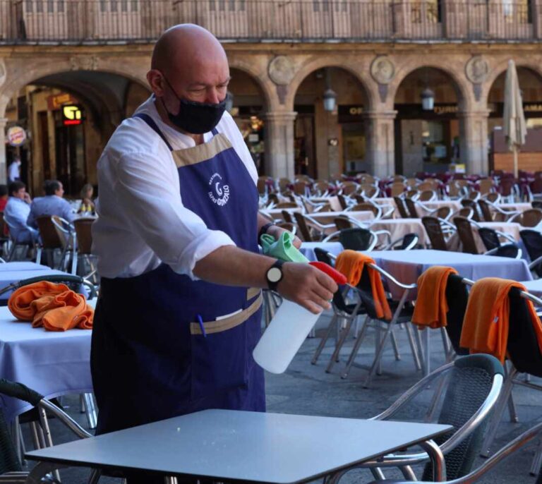 España tiene 130.000 trabajadores de baja por contagio o aislamiento de coronavirus