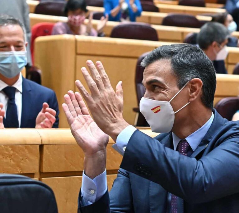 Sánchez agradece a los partidos poder “sacar al país adelante” al aprobar los PGE en el Senado