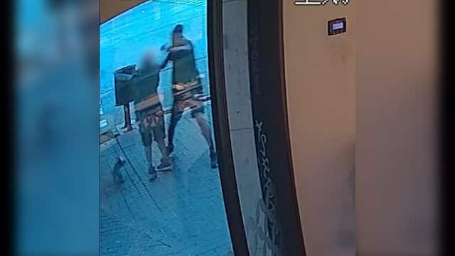 Ingresa en prisión un hombre acusado de arrancar con violencia joyas a ancianos en Barcelona