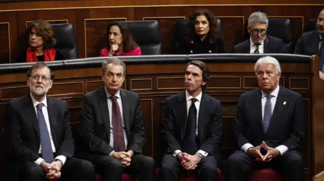 González, Aznar, Zapatero y Rajoy envían cartas en apoyo a Martín Villa frente a la juez argentina
