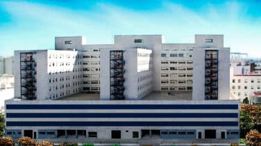 El Hospital Puerta del Mar de Cádiz, en cuadro: 29 sanitarios contagiados y un centenar aislados
