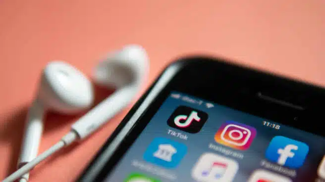 Un fallo en Instagram permite espiar a millones de usuarios de todo el mundo