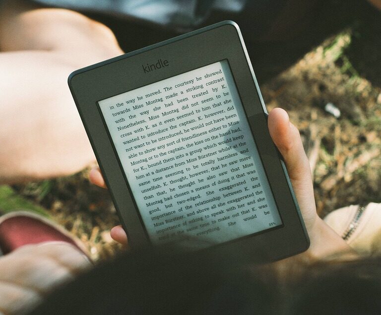 Los diez libros electrónicos que más éxito han tenido este verano en Kindle